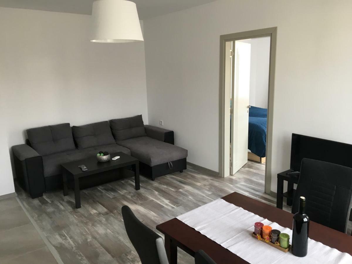 Apartvel Apartment 2 เวลินกราด ภายนอก รูปภาพ